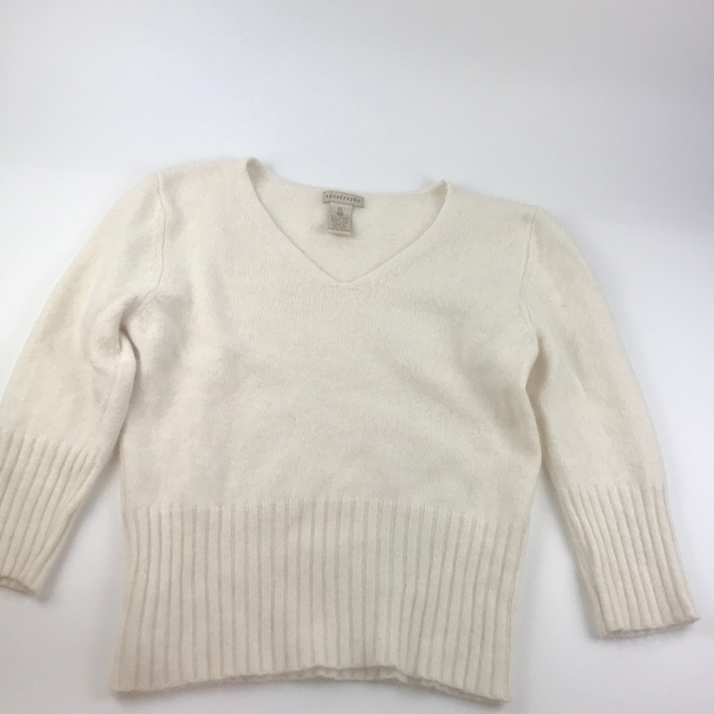 Apostrophe XL (fits like S) ivory angora sweater